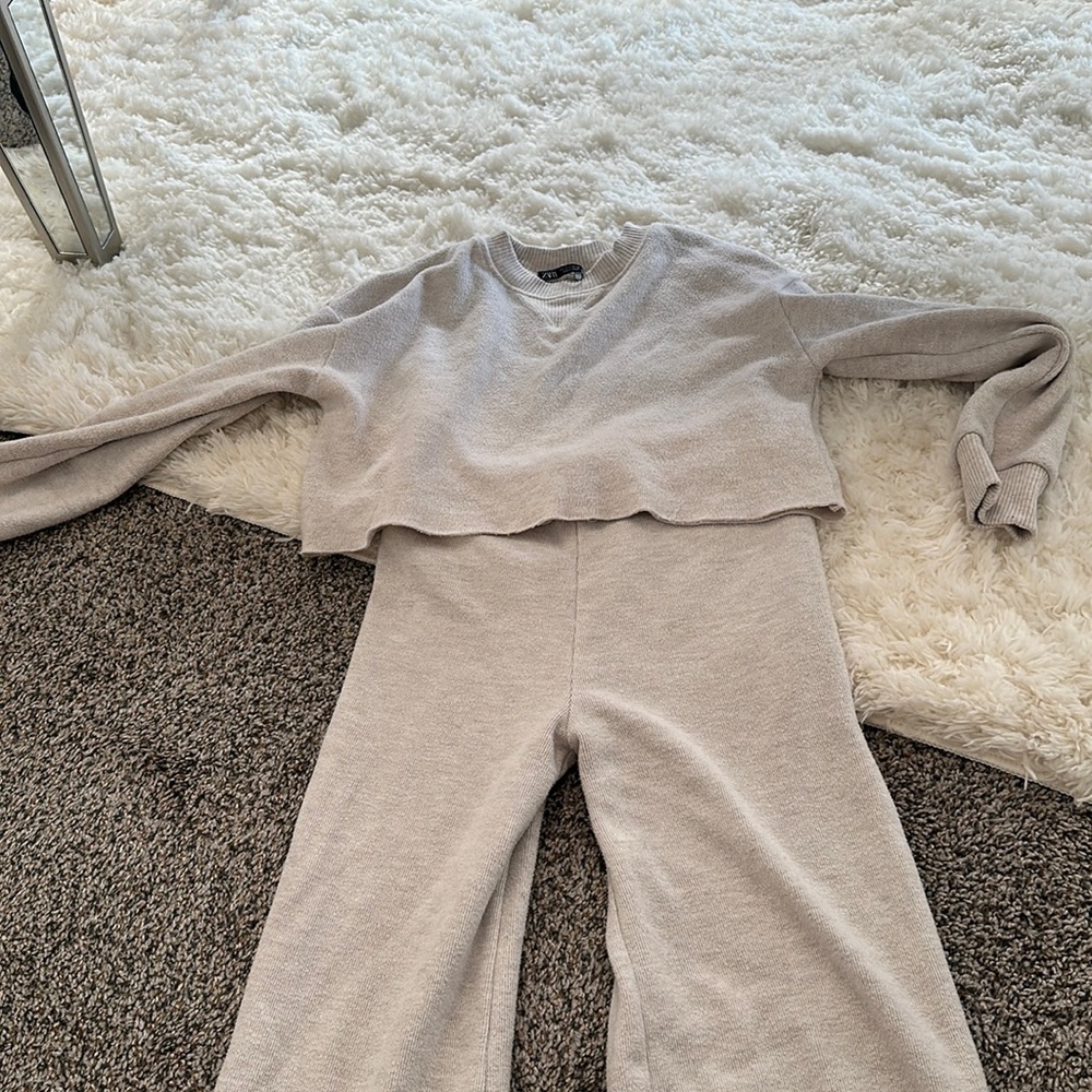ZARA 2 piece Sweat